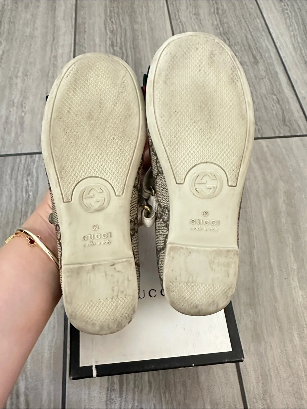 Gucci Kids Beige GG Canvas Ballet Flats with Gold Heart and Red-Green Ribbon